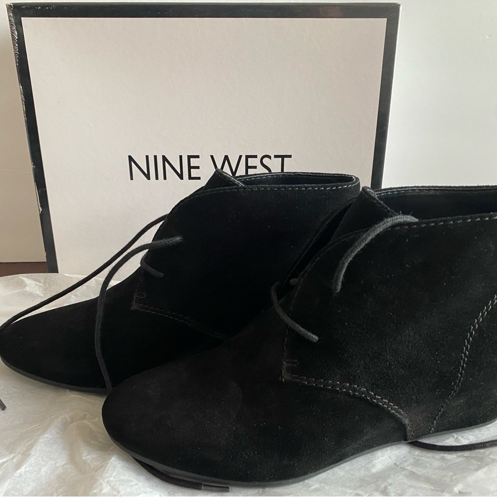Nine West Joanis Black Suede  Lace Up Wedge Booties Size US 8.5 M